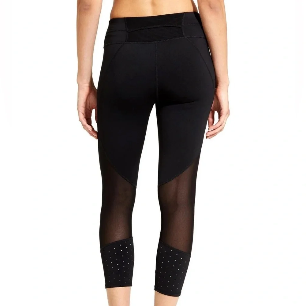 ATHLETA Laser Mesh Sonar Capri Leggings Black Compression Fit 347961 Size XS